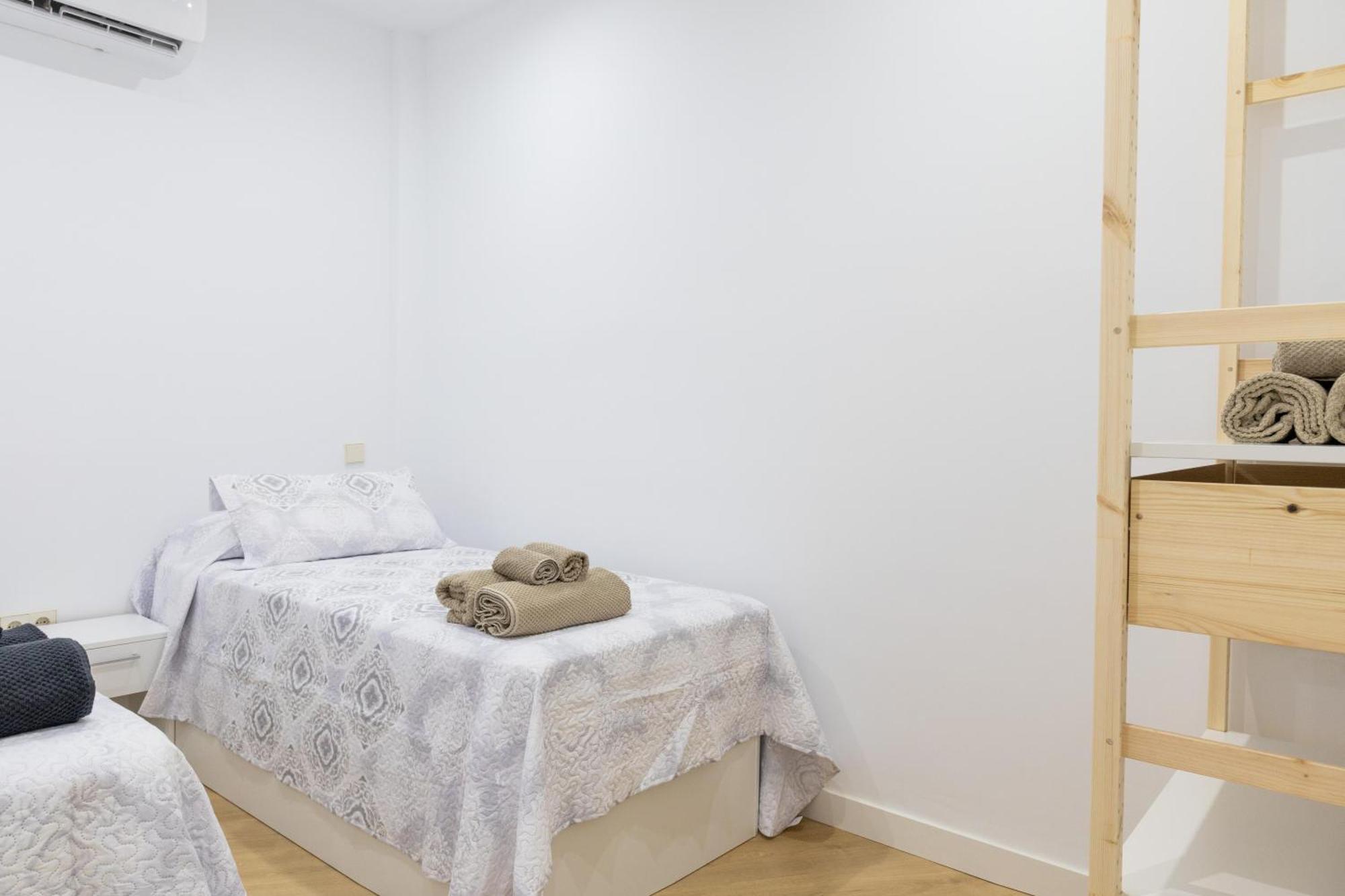 Excelente Apartamento Familiar Madrid Centro Zewnętrze zdjęcie